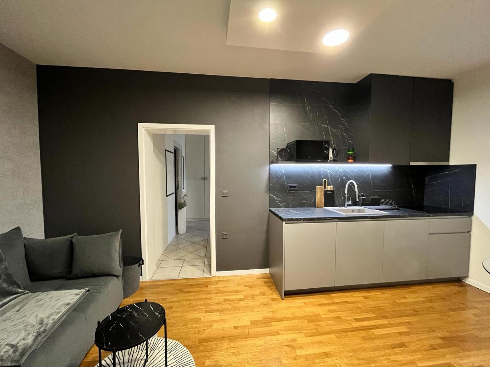 Apartment 4u Near Zagreb Airport *